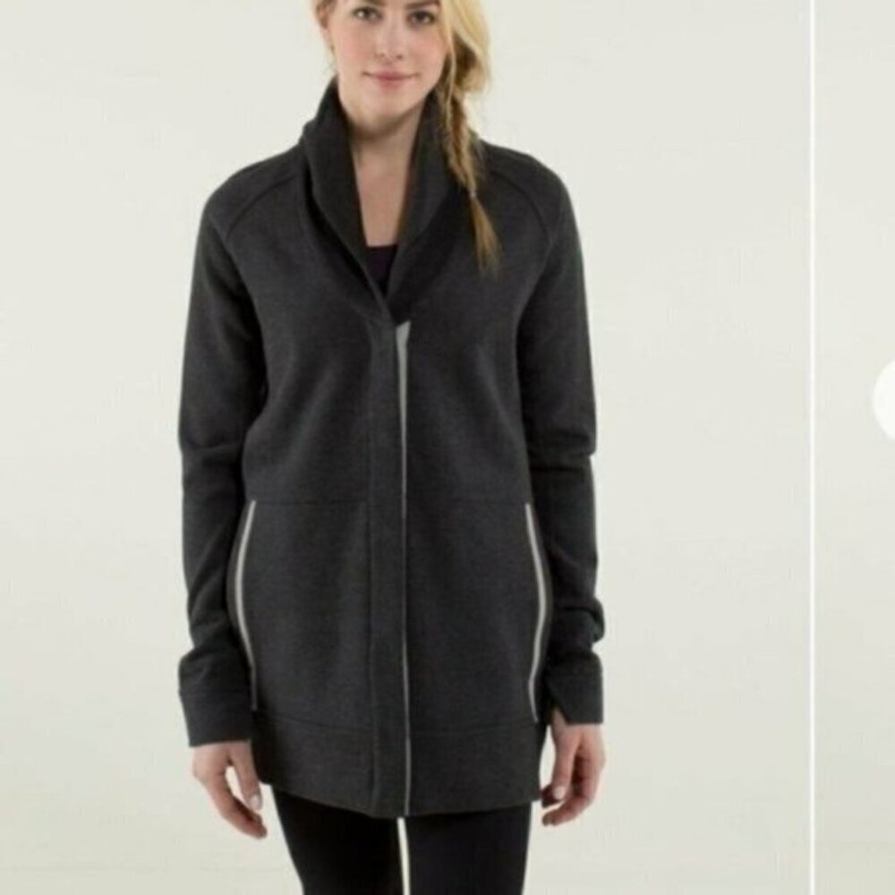 Lululemon Yin To My Yang Cardi Heathered Black Women Size 2‎ - Picture 2 of 11